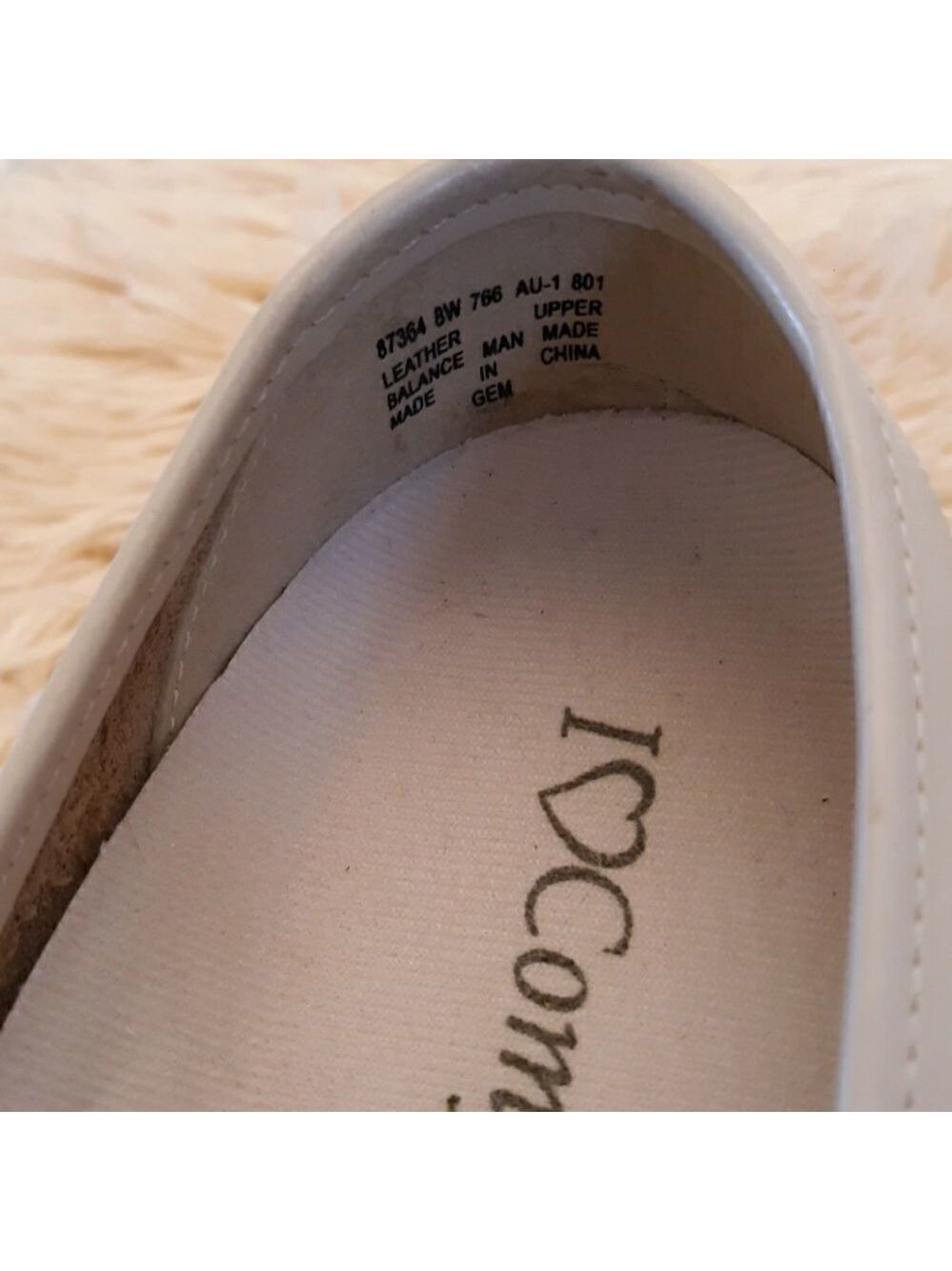 I ♥️ Comfort Tan leather Slip on Shoes Size 8W - Picture 7 of 8